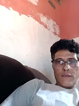 Snapshot of amandinha68 chatting on 09.15.25 amandinha68 online show from 09.15.25