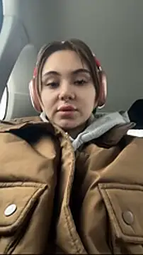 LunaMillie online show from 01.09.26