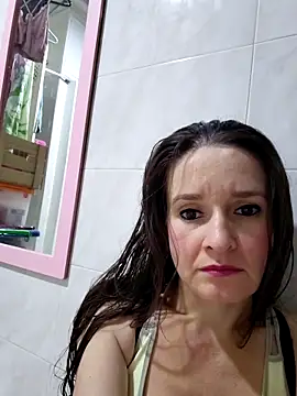 Snapshot of _anita_rojas chatting on 10.09.25  anita rojas online show from 10.09.25