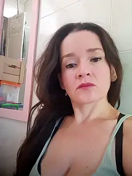 Snapshot of _anita_rojas chatting on 10.15.25  anita rojas online show from 10.15.25