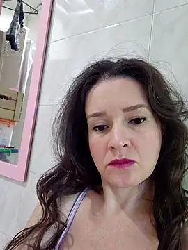 Snapshot of _anita_rojas chatting on 10.29.25  anita rojas online show from 10.29.25