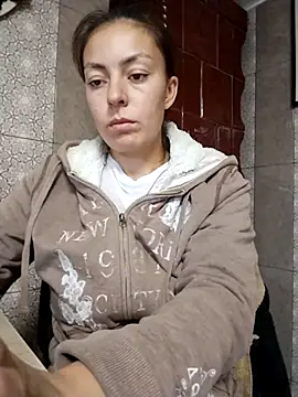 LenaBloomy online show from 10.14.25