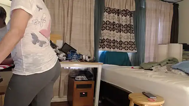 ANALTRAINING4U2 online show from 02.16.25