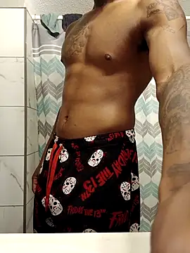 Snapshot of Dropdingo chatting on 10.10.25 Dropdingo online show from 10.10.25