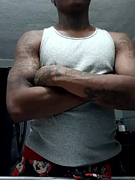 Snapshot of Dropdingo chatting on 10.13.25 Dropdingo online show from 10.13.25