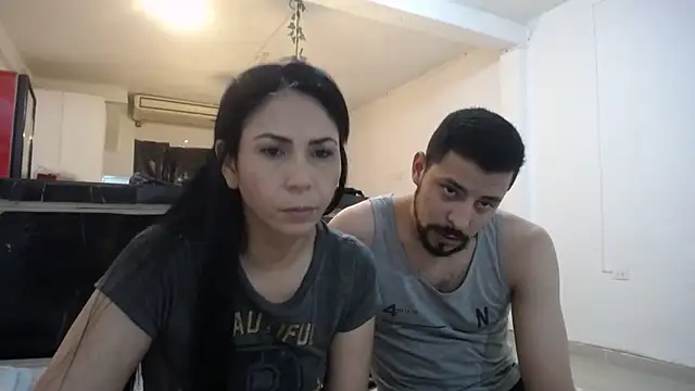 Snapshot of yohacriss chatting on 09.23.25 yohacriss online show from 09.23.25