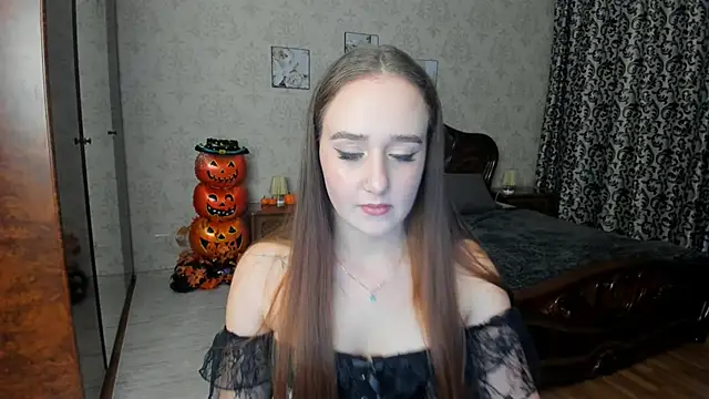 SabrinaCandi online show from 10.31.25