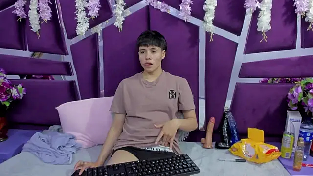 Bruno Cruzz online show from 02.15.26