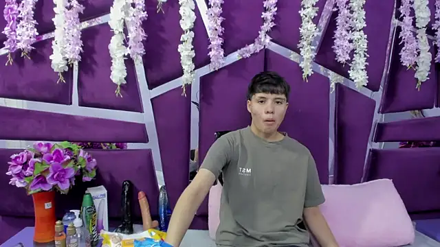 Bruno Cruzz online show from 02.19.26