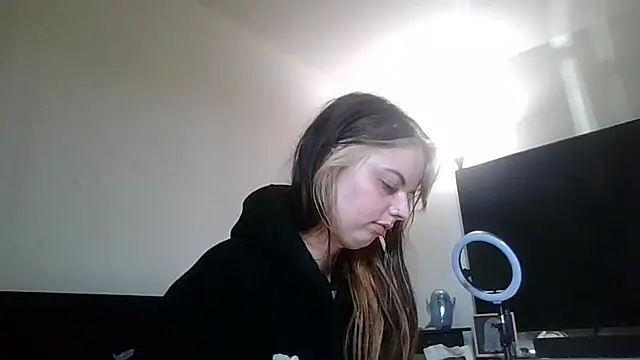EmeraldVixxxen online show from 09.12.25