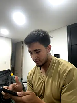 JeanLust online show from 10.15.25