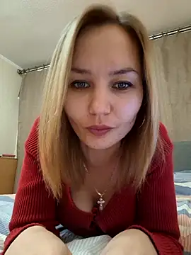 Snapshot of VeroLoverx chatting on 10.09.25 VeroLoverx online show from 10.09.25