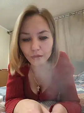 Snapshot of VeroLoverx chatting on 10.17.25 VeroLoverx online show from 10.17.25