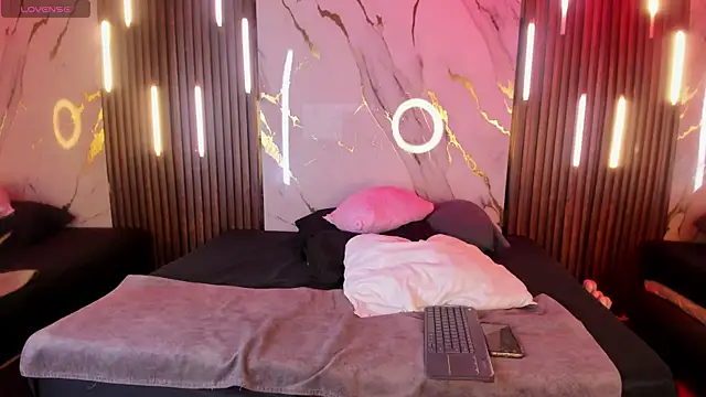 VictoriaDuart online show from 11.05.25