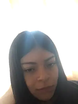 LunaJacobs online show from 10.05.25