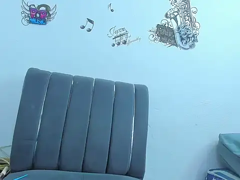 Snapshot of sarithasweettt chatting on 10.25.25 sarithasweettt online show from 10.25.25