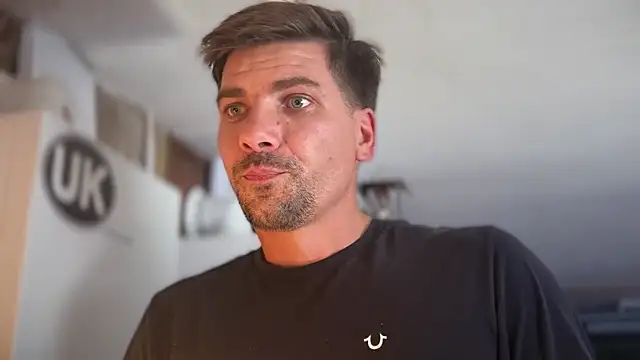 str8boyx online show from 06.05.26