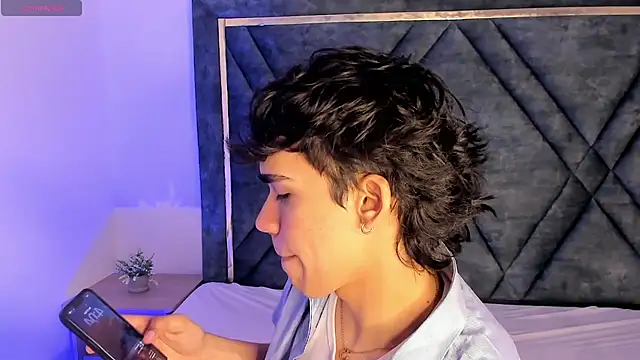 JoeCollins  online show from 10.21.25