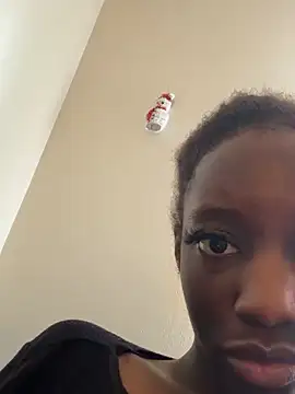 Snapshot of Dartthbaby chatting on 10.15.25 Dartthbaby online show from 10.15.25