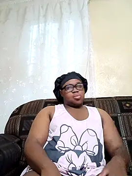 Snapshot of Gyminae chatting on 02.07.26 Gyminae online show from 02.07.26