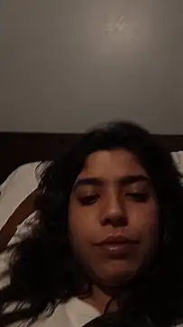 Maricamposs online show from 04.17.26