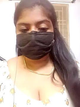 Snapshot of Reshma-Rani chatting on 11.26.25 Reshma-Rani online show from 11.26.25