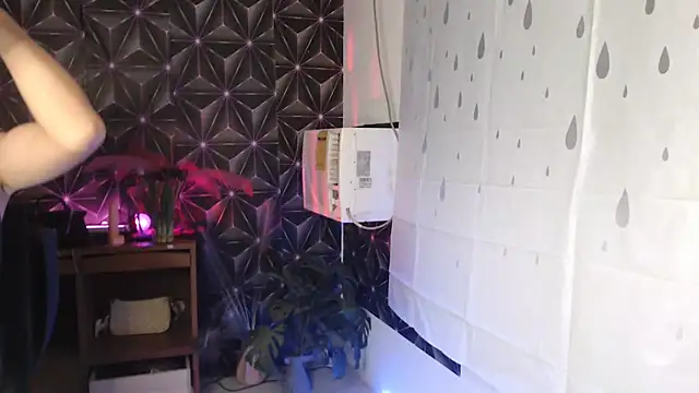 ursweet jade online show from 10.06.25