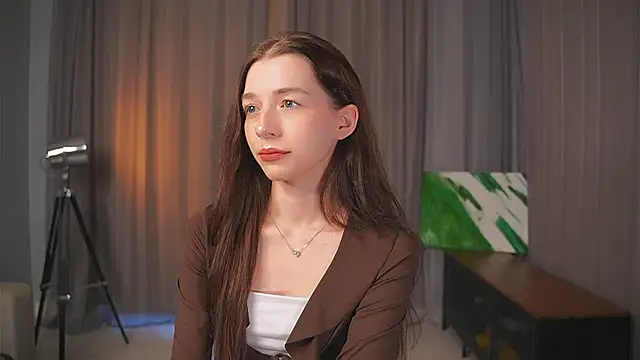 RoxieBolich online show from 09.20.25