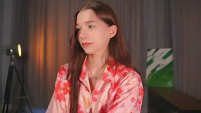 RoxieBolich online show from 09.22.25