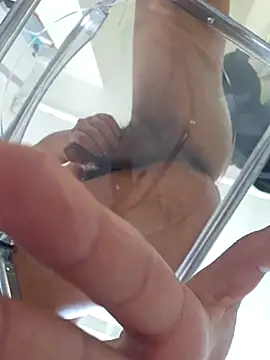 hilaouslee online show from 03.28.26