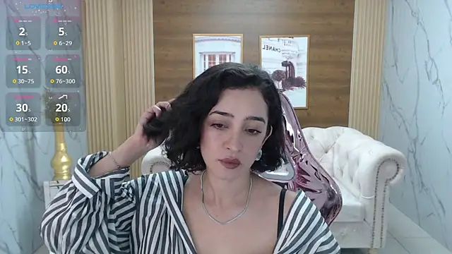 Snapshot of sara_lopez_s chatting on 02.21.26 sara lopez s online show from 02.21.26