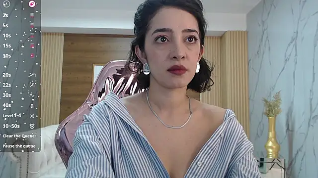 Snapshot of sara_lopez_s chatting on 02.28.26 sara lopez s online show from 02.28.26