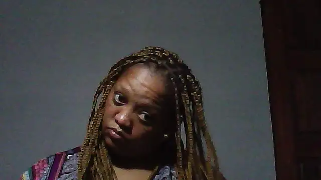 Yellobonepussy online show from 09.09.25