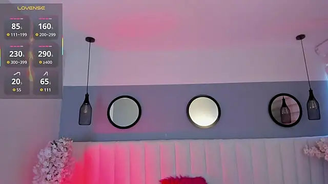 Mila Hank  online show from 11.09.25