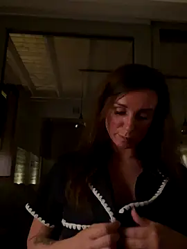 Justnani001 online show from 10.21.25