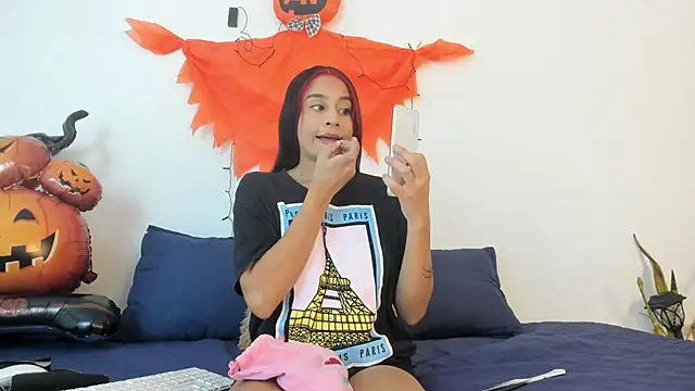 Snapshot of Lady_rossee chatting on 10.26.25 Lady rossee online show from 10.26.25