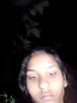 Snapshot of Idhika_Jha chatting on 10.09.25 Idhika Jha online show from 10.09.25