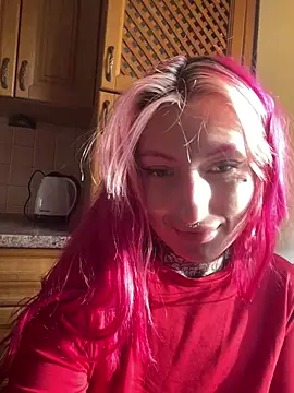 Nina Blum  online show from 11.18.25