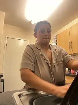 Goldiebaby online show from 09.24.25