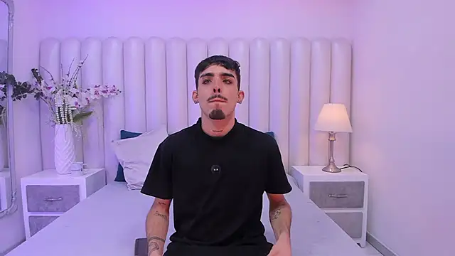 NikoStone  online show from 09.28.25