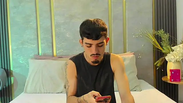 NikoStone  online show from 10.04.25