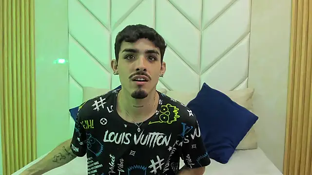 NikoStone  online show from 10.08.25