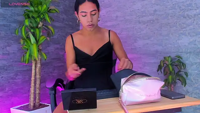  ValeriaMontes online show from 09.15.25