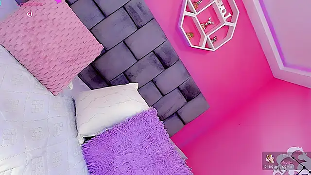 Nauthy girl online show from 02.28.26