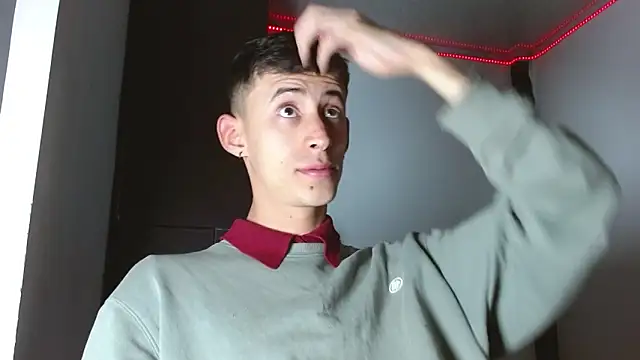 Snapshot of Emil_prl chatting on 10.06.25 Emil prl online show from 10.06.25