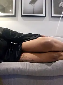 trickyOne online show from 12.17.25