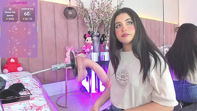 LizzyOlsen online show from 10.07.25