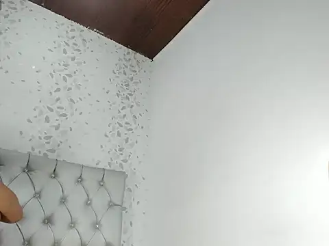 michelle perla online show from 10.09.25