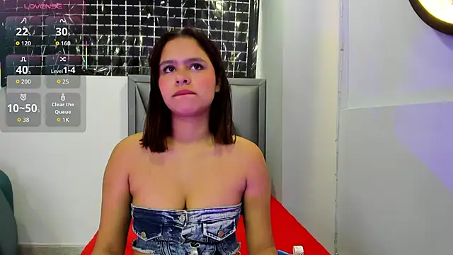 Sofia villareal online show from 11.18.25