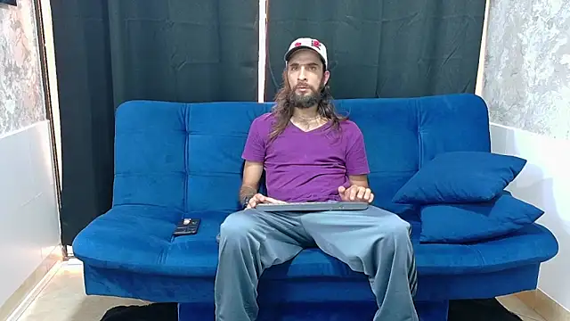 hairy mannn online show from 09.13.25